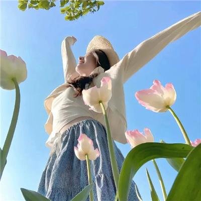 恩斯特高尔：双城映照